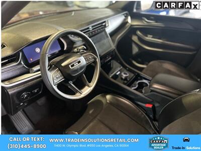 2023 Jeep Grand Cherokee Altitude  4x4 - Photo 17 - Los Angeles, CA 90064