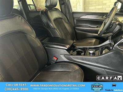 2023 Jeep Grand Cherokee Altitude  4x4 - Photo 24 - Los Angeles, CA 90064