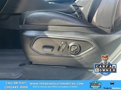 2023 Jeep Grand Cherokee 4x4  Limited Luxury - Photo 37 - Los Angeles, CA 90064
