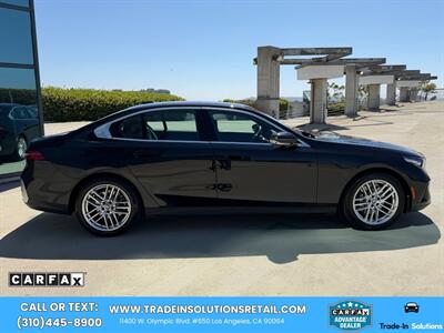 2024 BMW 530i Premium Package Premium Package - Photo 5 - Los Angeles, CA 90064