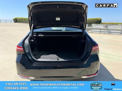 2024 BMW 530i Premium Package Premium Package - Photo 13 - Los Angeles, CA 90064