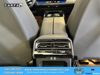 2024 BMW 530i Premium Package Premium Package - Photo 28 - Los Angeles, CA 90064