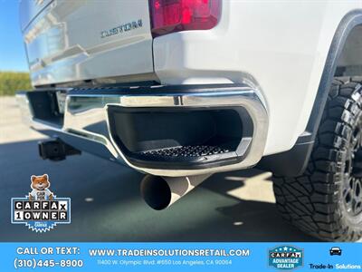2023 Chevrolet Silverado 2500HD CREW CAB LT 4WD - Photo 18 - Los Angeles, CA 90064