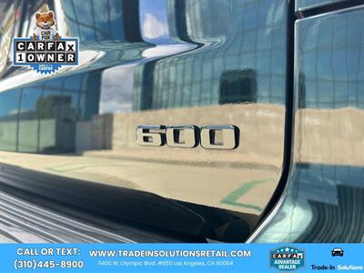 2022 Cadillac Escalade ESV Sport Platinum  4WD SPORT PLATINUM - Photo 13 - Los Angeles, CA 90064