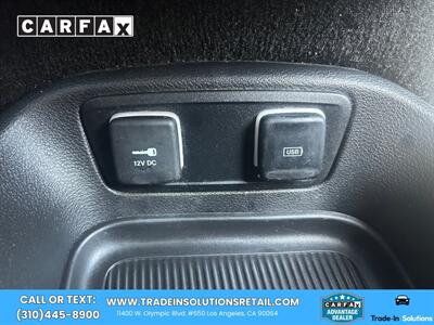 2018 Chrysler Pacifica Limited S Appearance Package   - Photo 28 - Los Angeles, CA 90064