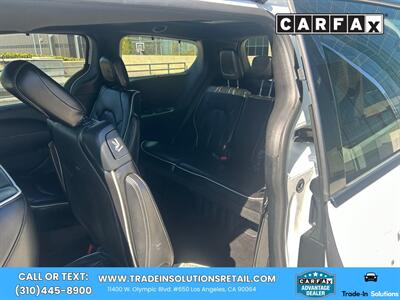 2018 Chrysler Pacifica Limited S Appearance Package   - Photo 41 - Los Angeles, CA 90064