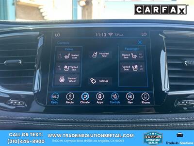 2018 Chrysler Pacifica Limited S Appearance Package   - Photo 24 - Los Angeles, CA 90064