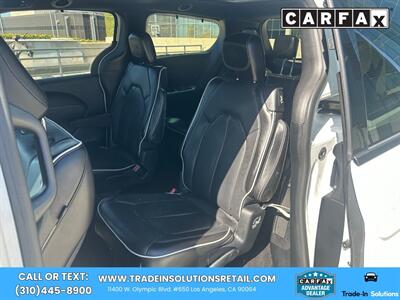 2018 Chrysler Pacifica Limited S Appearance Package   - Photo 39 - Los Angeles, CA 90064