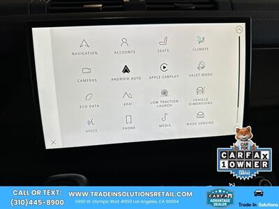 2022 Land Rover Defender 110 X-Dynamic SE  AWD - Photo 25 - Los Angeles, CA 90064