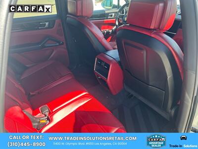 2023 Porsche Cayenne Premium Package AWD - Photo 38 - Los Angeles, CA 90064