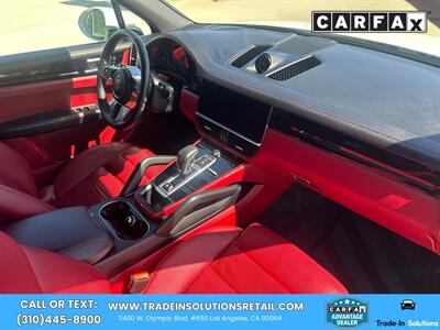 2023 Porsche Cayenne Premium Package AWD - Photo 14 - Los Angeles, CA 90064