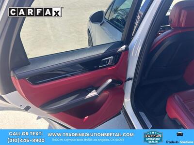 2023 Porsche Cayenne Premium Package AWD - Photo 41 - Los Angeles, CA 90064