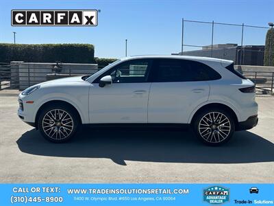2023 Porsche Cayenne Premium Package AWD - Photo 2 - Los Angeles, CA 90064