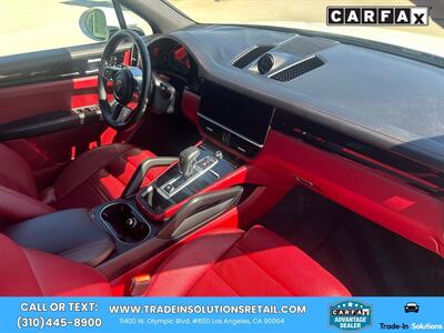 2023 Porsche Cayenne Premium Package AWD - Photo 36 - Los Angeles, CA 90064