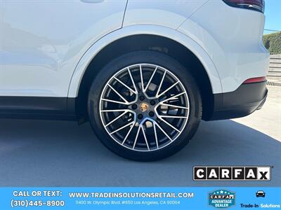 2023 Porsche Cayenne Premium Package AWD - Photo 56 - Los Angeles, CA 90064