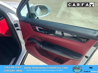 2023 Porsche Cayenne Premium Package AWD - Photo 34 - Los Angeles, CA 90064