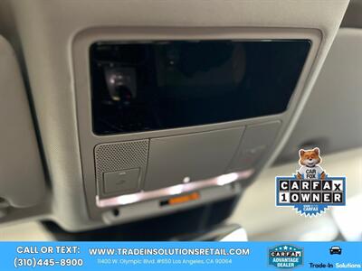 2023 Land Rover Discovery Sport S 4WD  3RD Row Seats - Photo 31 - Los Angeles, CA 90064