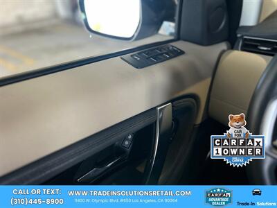 2023 Land Rover Discovery Sport S 4WD  3RD Row Seats - Photo 28 - Los Angeles, CA 90064