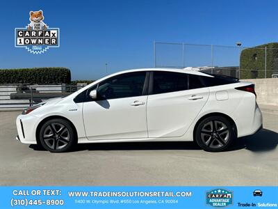 2020 Toyota Prius XLE   - Photo 2 - Los Angeles, CA 90064