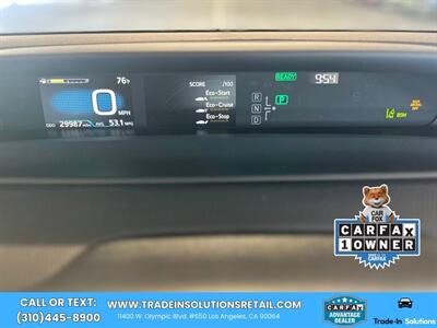 2020 Toyota Prius XLE   - Photo 19 - Los Angeles, CA 90064