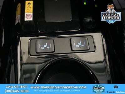 2020 Toyota Prius XLE   - Photo 20 - Los Angeles, CA 90064