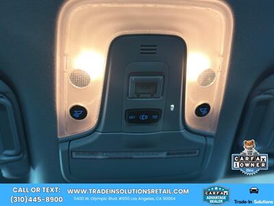 2020 Toyota Prius XLE   - Photo 24 - Los Angeles, CA 90064