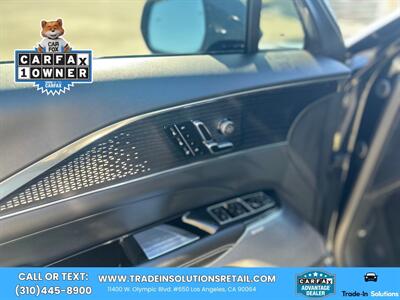 2023 Cadillac LYRIQ Luxury AWD   - Photo 30 - Los Angeles, CA 90064