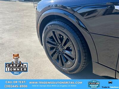 2023 Cadillac LYRIQ Luxury AWD   - Photo 13 - Los Angeles, CA 90064