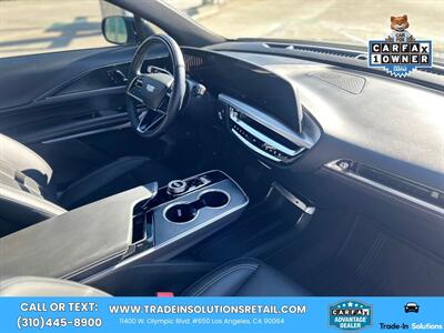 2023 Cadillac LYRIQ Luxury AWD   - Photo 24 - Los Angeles, CA 90064