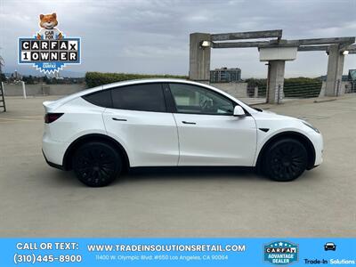 2022 Tesla Model Y Long Range AWD   - Photo 7 - Los Angeles, CA 90064