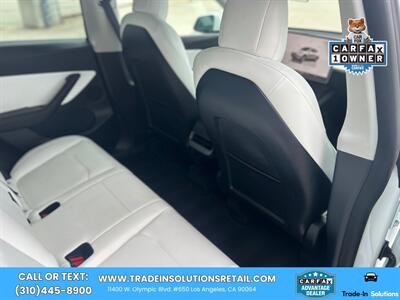 2022 Tesla Model Y Long Range AWD   - Photo 32 - Los Angeles, CA 90064