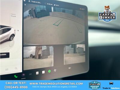 2022 Tesla Model Y Long Range AWD   - Photo 26 - Los Angeles, CA 90064