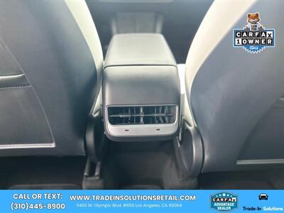 2022 Tesla Model Y Long Range AWD   - Photo 34 - Los Angeles, CA 90064