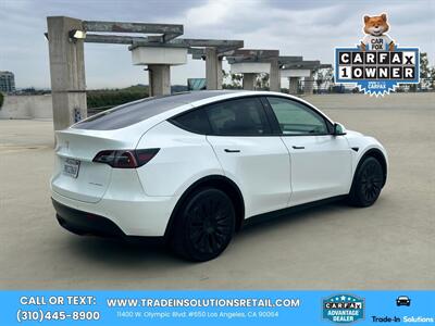 2022 Tesla Model Y Long Range AWD   - Photo 6 - Los Angeles, CA 90064