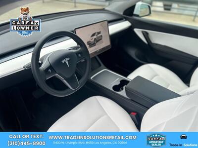 2022 Tesla Model Y Long Range AWD   - Photo 18 - Los Angeles, CA 90064
