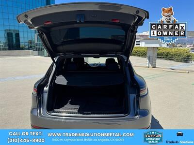 2019 Porsche Cayenne Premium Package   - Photo 56 - Los Angeles, CA 90064