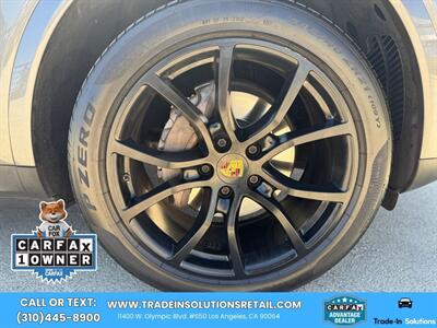 2019 Porsche Cayenne Premium Package   - Photo 58 - Los Angeles, CA 90064