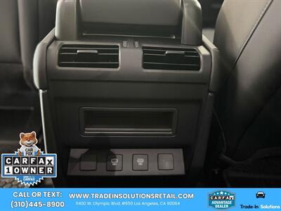 2025 Land Rover Defender 90 P300 S  AWD - Photo 39 - Los Angeles, CA 90064