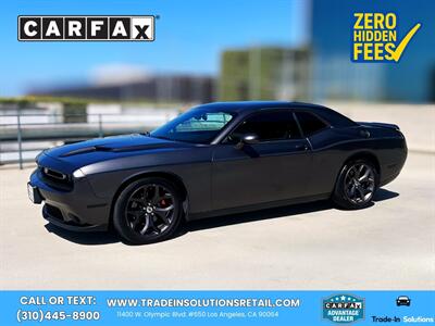 2018 Dodge Challenger SXT Super Track Pak - Photo 1 - Los Angeles, CA 90064