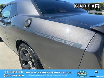 2018 Dodge Challenger SXT Super Track Pak - Photo 11 - Los Angeles, CA 90064