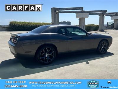 2018 Dodge Challenger SXT Super Track Pak - Photo 6 - Los Angeles, CA 90064