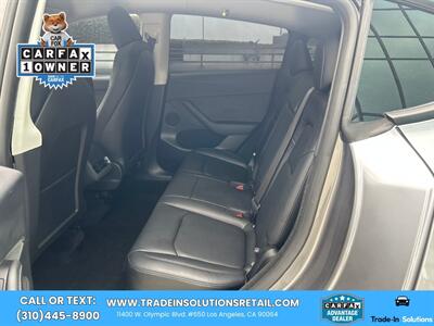 2025 Tesla Model Y Long Range  Dual Motor - Photo 33 - Los Angeles, CA 90064