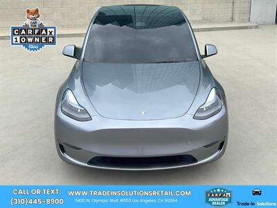 2025 Tesla Model Y Long Range  Dual Motor - Photo 9 - Los Angeles, CA 90064