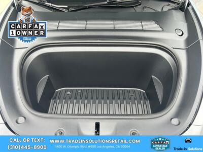 2025 Tesla Model Y Long Range  Dual Motor - Photo 41 - Los Angeles, CA 90064