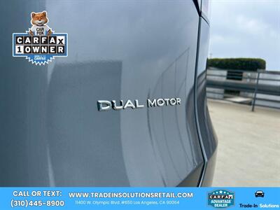 2025 Tesla Model Y Long Range  Dual Motor - Photo 11 - Los Angeles, CA 90064