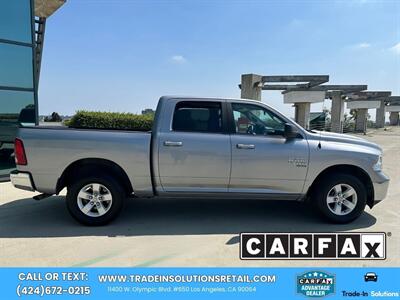 2021 RAM 1500 Classic SLT  CREW CAB 4X4 - Photo 17 - Los Angeles, CA 90064