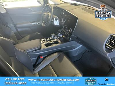2025 Lexus NX 350h NX 350h  Luxury & Cold Weather PKG - Photo 39 - Los Angeles, CA 90064