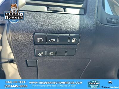 2022 Lexus RX 450h Hybrid AWD  Premium Package - Photo 31 - Los Angeles, CA 90064