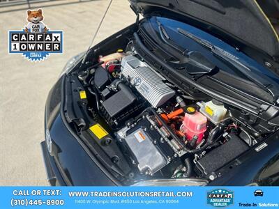 2011 Toyota Prius Three Navigation Package   - Photo 39 - Los Angeles, CA 90064