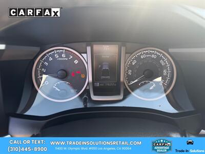 2017 Toyota Tacoma SR5 V6  Double Cab - Photo 21 - Los Angeles, CA 90064